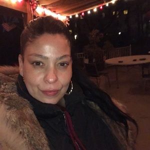 Meet your Posher, Lori ann